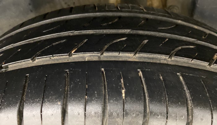 2018 Maruti Swift ZXI (AMT), Petrol, Automatic, 68,217 km, Left Rear Tyre Tread