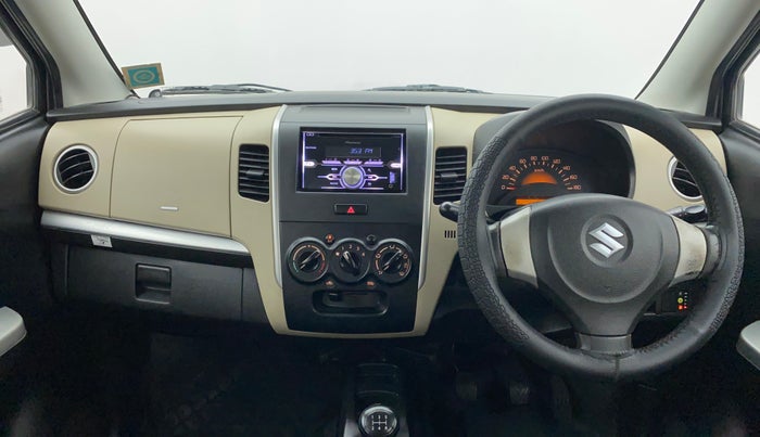 2017 Maruti Wagon R 1.0 LXI CNG, CNG, Manual, 66,198 km, Dashboard