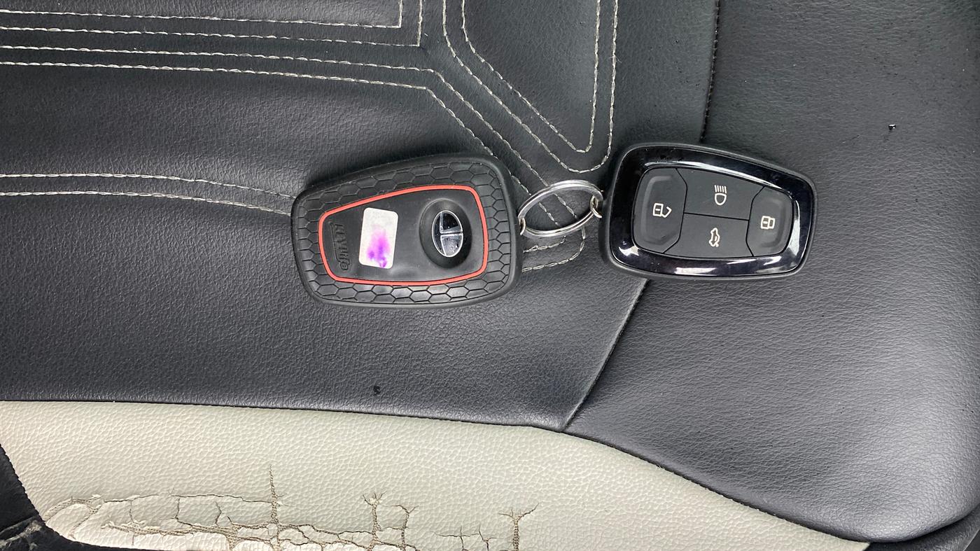 2023 Tata NEXON CREATIVE + 1.5 DIESEL, Diesel, Manual, 64,239 km, Key Close Up