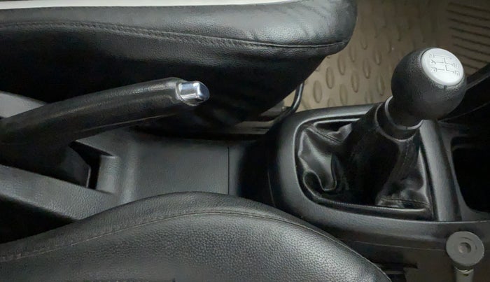 2014 Maruti Swift VDI ABS, Diesel, Manual, 57,065 km, Gear Lever