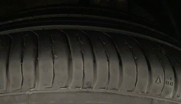 2018 Maruti Dzire ZXI PLUS AMT, Petrol, Automatic, 57,651 km, Right Rear Tyre Tread