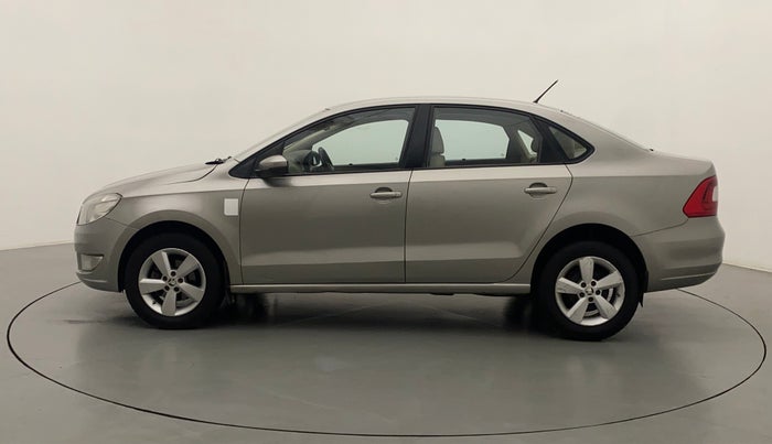2015 Skoda Rapid 1.5 TDI CR STYLE PLUS AT, Diesel, Automatic, 35,430 km, Left Side