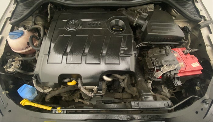 2015 Skoda Rapid 1.5 TDI CR STYLE PLUS AT, Diesel, Automatic, 35,430 km, Open Bonet