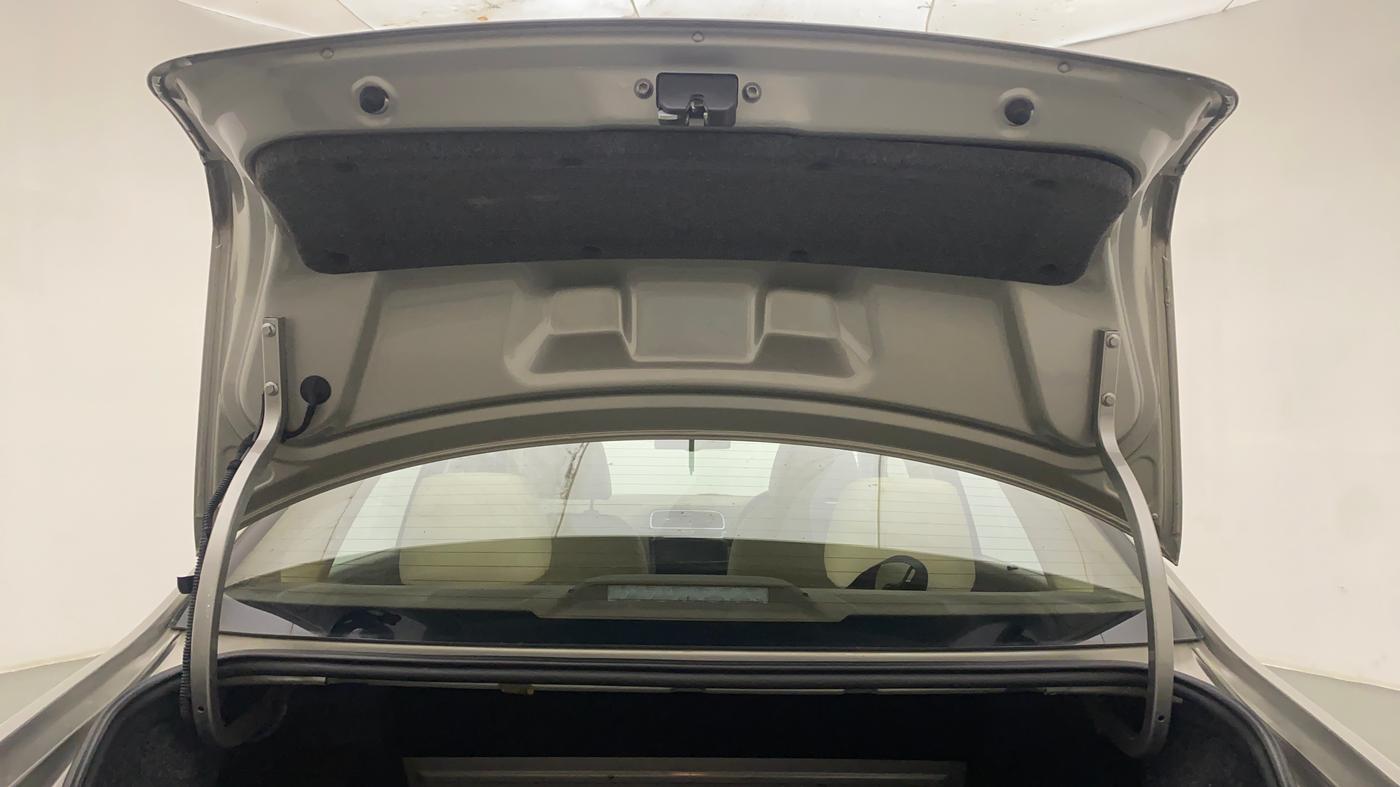 2015 Skoda Rapid 1.5 TDI CR STYLE PLUS AT, Diesel, Automatic, 35,430 km, Boot Door Open