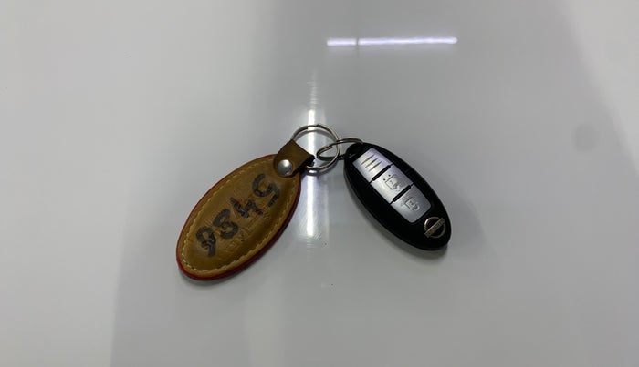 2021 Nissan MAGNITE XL TURBO CVT, Petrol, Automatic, 57,846 km, Key Close Up