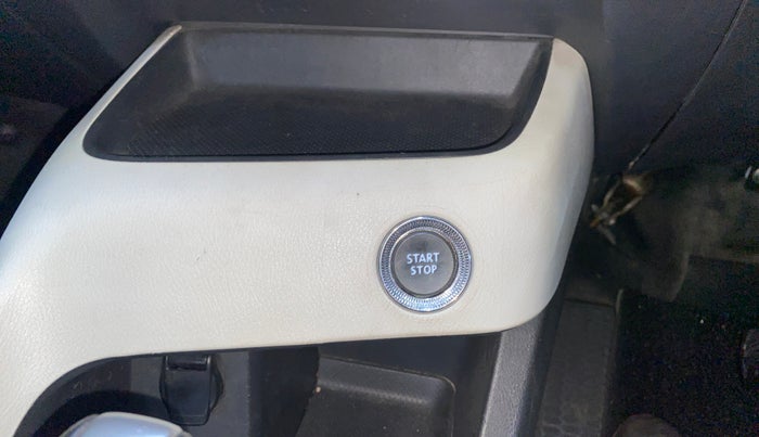 2021 Nissan MAGNITE XL TURBO CVT, Petrol, Automatic, 57,846 km, Keyless Start/ Stop Button