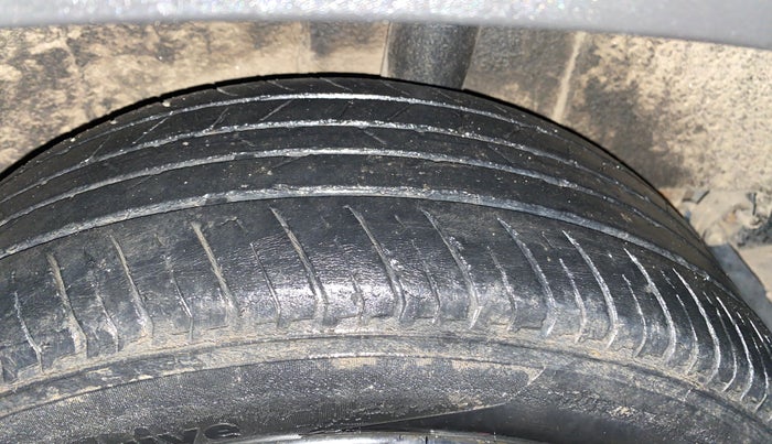 2021 Nissan MAGNITE XL TURBO CVT, Petrol, Automatic, 57,846 km, Left Rear Tyre Tread