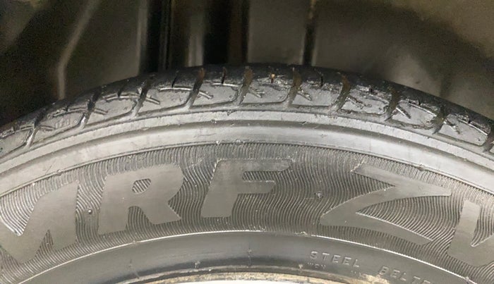 2018 Maruti Ciaz DELTA 1.4 AT PETROL, Petrol, Automatic, 1,27,750 km, Right Rear Tyre Tread