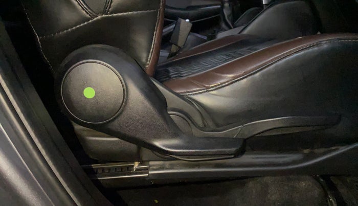 2024 Maruti Grand Vitara SIGMA SMART HYBRID, Petrol, Manual, 44,048 km, Driver Side Adjustment Panel