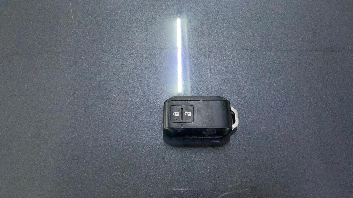 2024 Maruti Grand Vitara SIGMA SMART HYBRID, Petrol, Manual, 44,048 km, Key Close Up