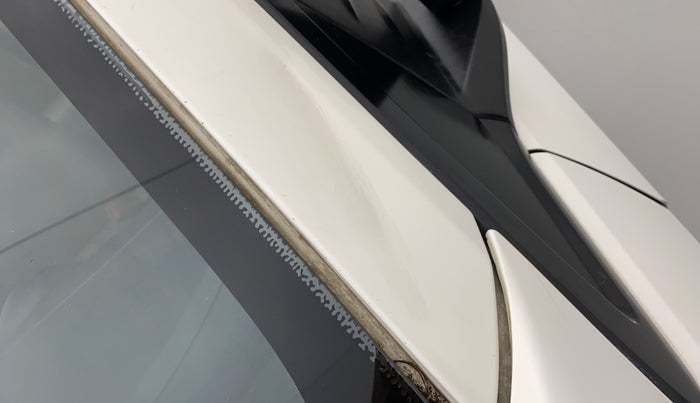 2016 Honda Amaze 1.2L I-VTEC E, Petrol, Manual, 14,948 km, Left A pillar - Slightly dented