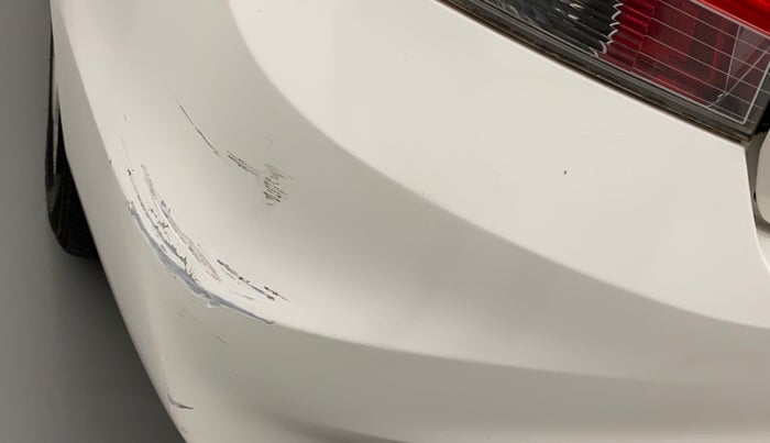 2016 Honda Amaze 1.2L I-VTEC E, Petrol, Manual, 14,948 km, Rear bumper - Minor scratches