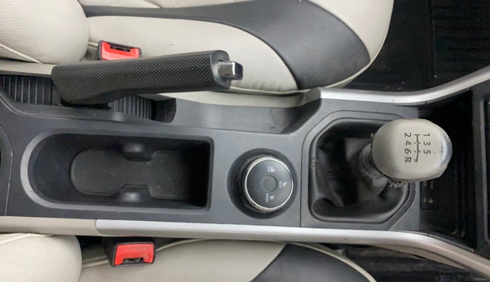 2018 Tata NEXON XM PETROL, Petrol, Manual, 77,098 km, Gear Lever