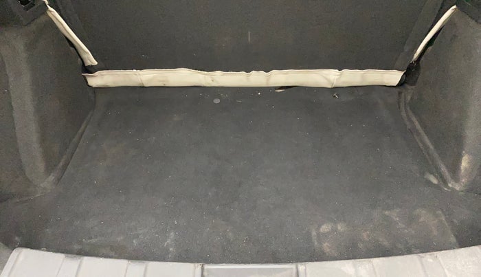 2018 Tata NEXON XM PETROL, Petrol, Manual, 77,098 km, Boot Inside