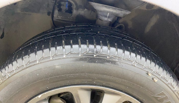 2019 Hyundai Elite i20 SPORTZ PLUS 1.2, Petrol, Manual, 27,083 km, Left Front Tyre Tread