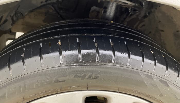 2017 Maruti Baleno ZETA PETROL 1.2, Petrol, Manual, 71,270 km, Left Front Tyre Tread