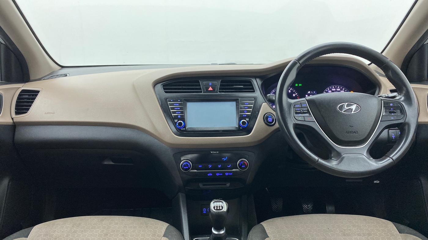 2016 Hyundai Elite i20 ASTA 1.2 (O), Petrol, Manual, 37,470 km, Dashboard
