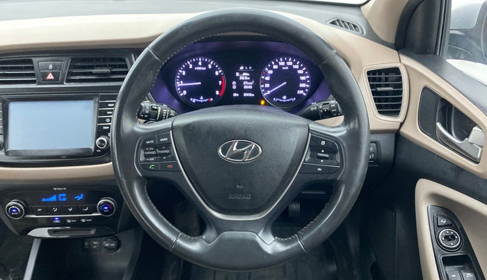 2016 Hyundai Elite i20 ASTA 1.2 (O), Petrol, Manual, 37,470 km, Steering Wheel Close Up