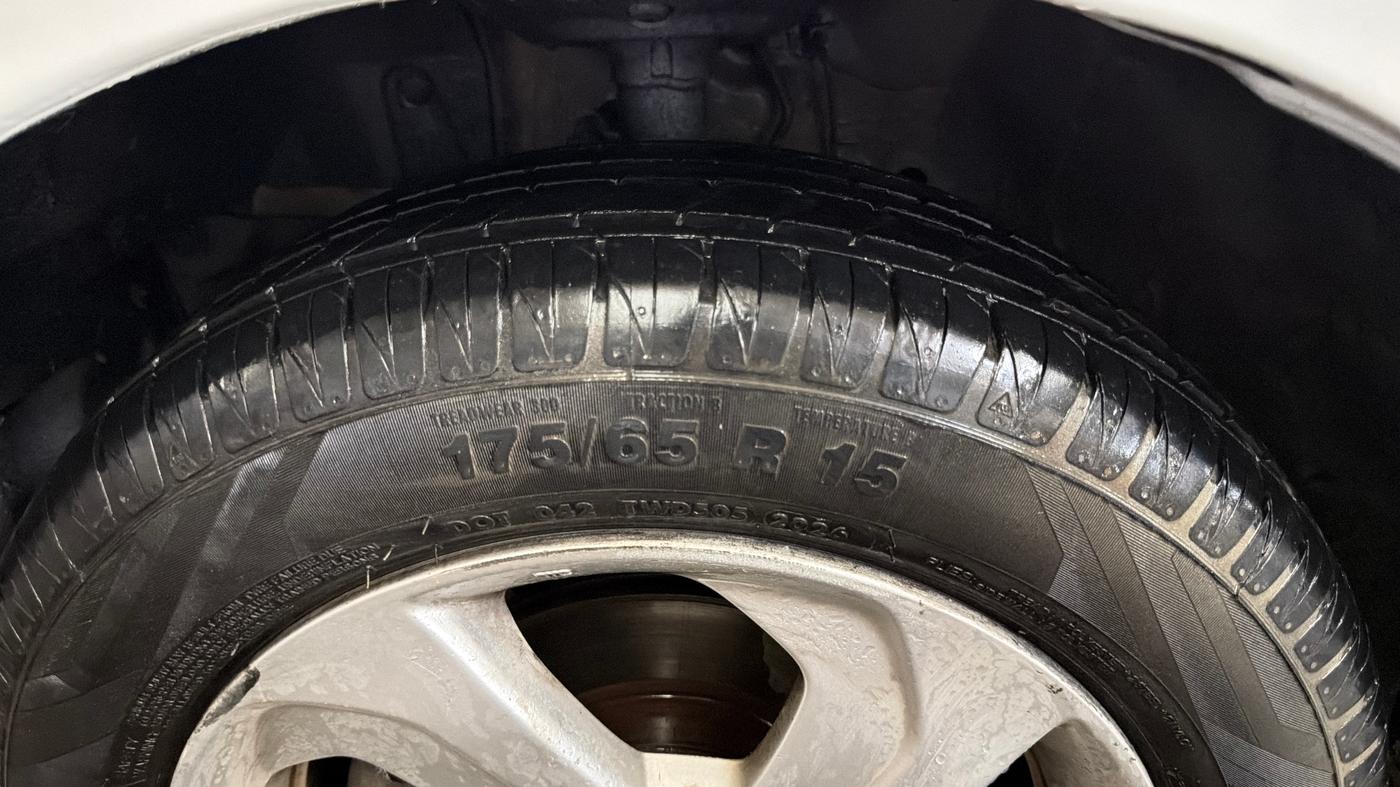 2016 Honda City 1.5L I-VTEC V MT, Petrol, Manual, 88,023 km, Left Front Tyre Tread