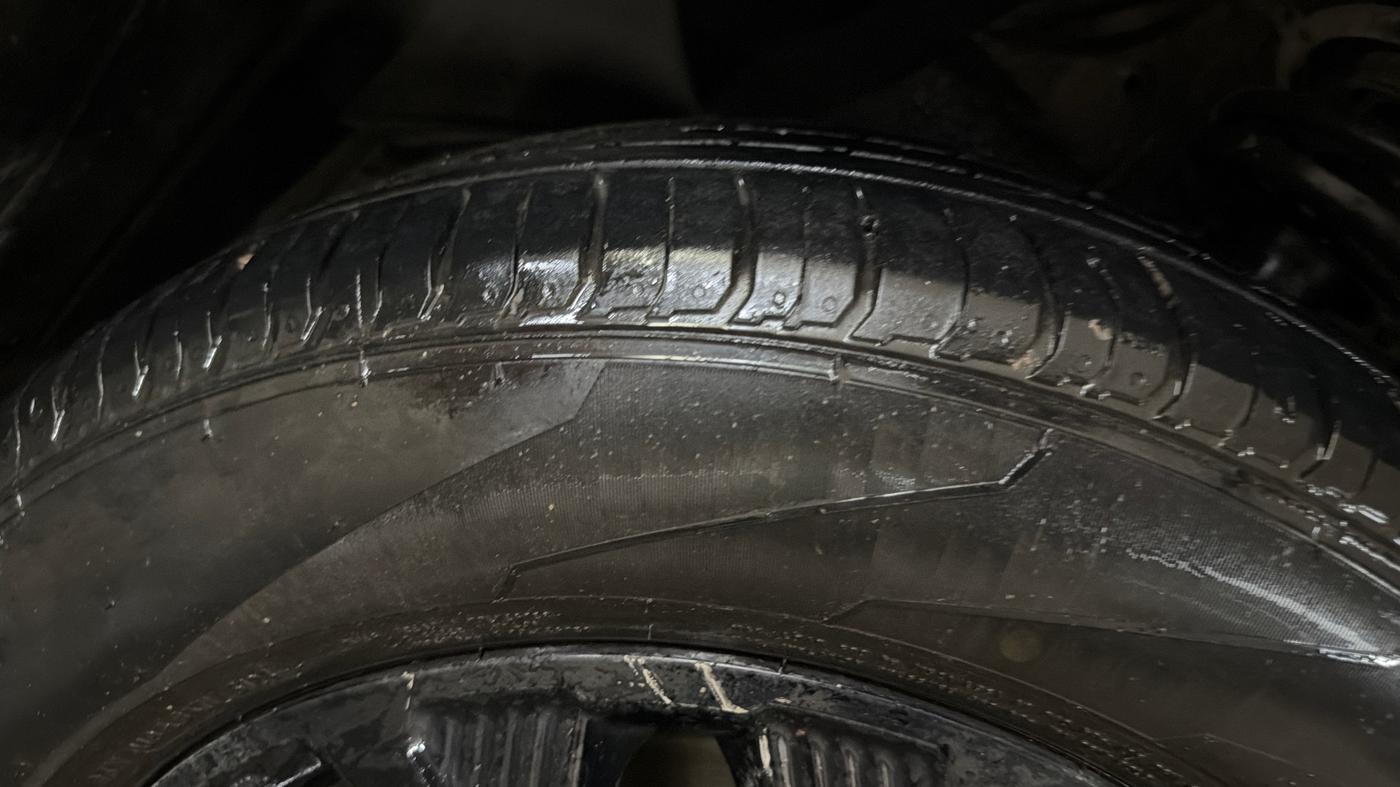 2022 Maruti Vitara Brezza ZXI, Petrol, Manual, 65,753 km, Right Front Tyre Tread