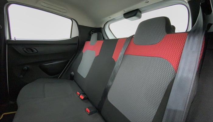 2018 Renault Kwid RXT, Petrol, Manual, 9,943 km, Right Side Rear Door Cabin