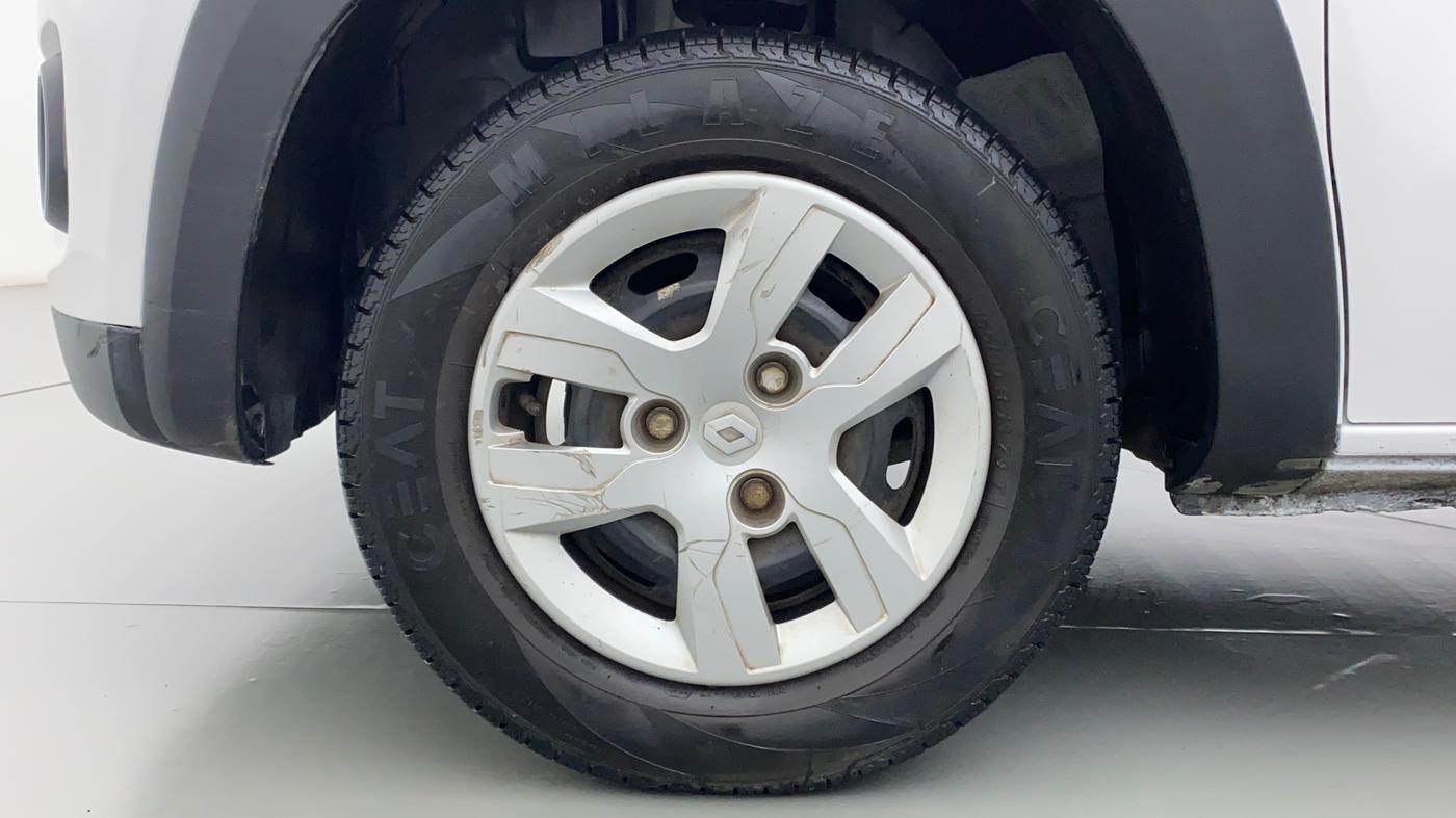 2018 Renault Kwid RXT, Petrol, Manual, 9,943 km, Left Front Wheel
