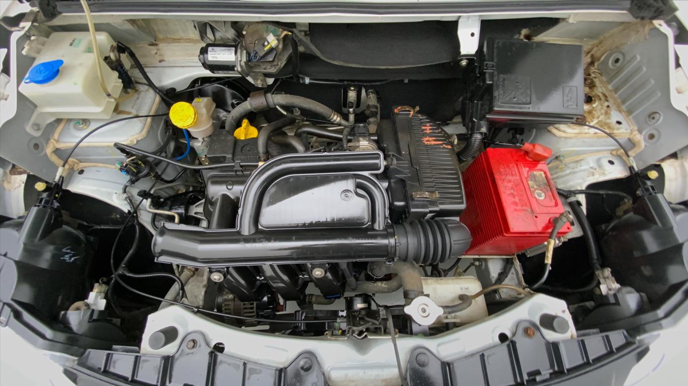 2018 Renault Kwid RXT, Petrol, Manual, 9,943 km, Open Bonet