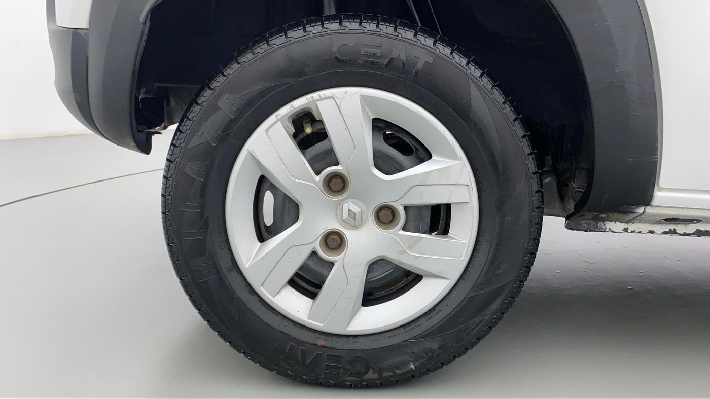 2018 Renault Kwid RXT, Petrol, Manual, 9,943 km, Right Rear Wheel