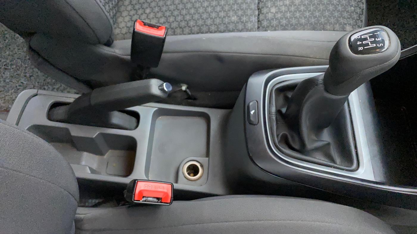 2021 Tata ALTROZ XE PETROL, Petrol, Manual, 19,920 km, Gear Lever