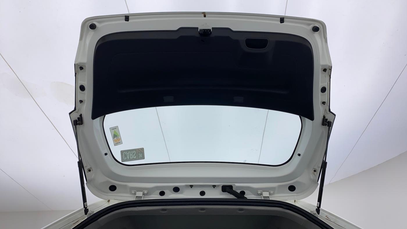2021 Tata ALTROZ XE PETROL, Petrol, Manual, 19,920 km, Boot Door Open