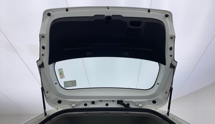 2021 Tata ALTROZ XE PETROL, Petrol, Manual, 19,920 km, Boot Door Open