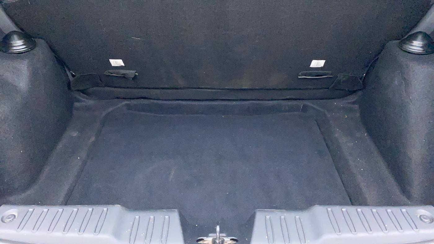 2021 Tata ALTROZ XE PETROL, Petrol, Manual, 19,920 km, Boot Inside