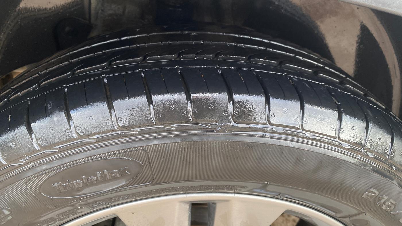 2020 KIA SELTOS HTX 1.5 PETROL, Petrol, Manual, 32,091 km, Right Rear Tyre Tread