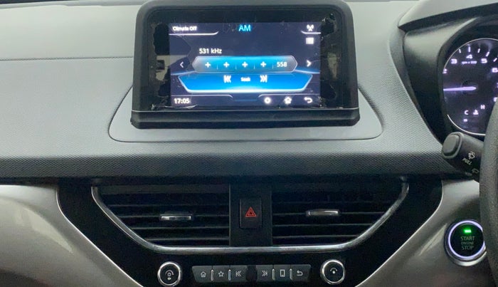 2017 Tata NEXON XZ PLUS PETROL DUAL TONE, Petrol, Manual, 36,543 km, Infotainment System