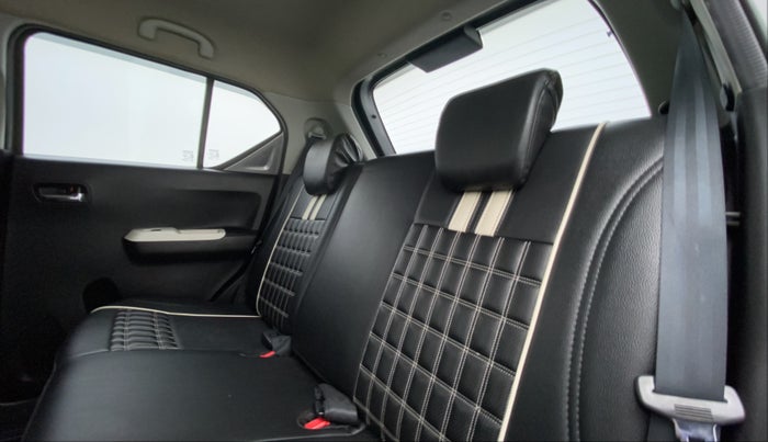 2021 Maruti IGNIS ALPHA 1.2 K12, Petrol, Manual, 31,530 km, Right Side Rear Door Cabin