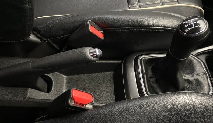 2021 Maruti IGNIS ALPHA 1.2 K12, Petrol, Manual, 31,530 km, Gear Lever