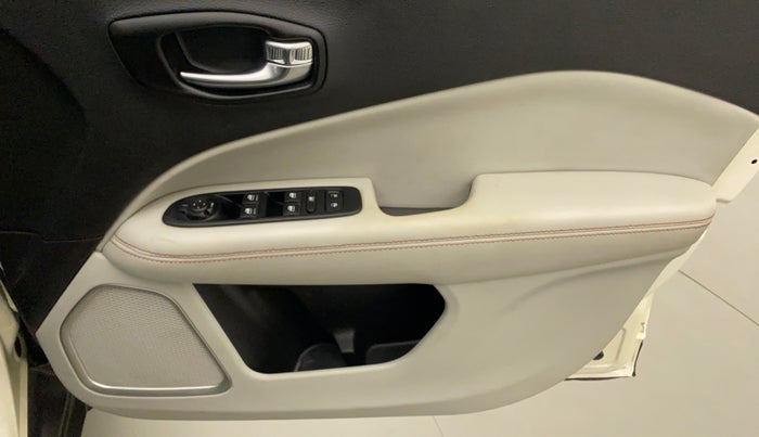 2018 Jeep Compass LIMITED (O) 1.4 PETROL AT, Petrol, Automatic, 38,762 km, Driver Side Door Panels Control
