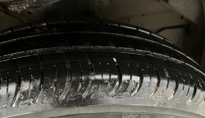 2020 Maruti S PRESSO VXI PLUS AMT, Petrol, Automatic, 17,977 km, Right Front Tyre Tread
