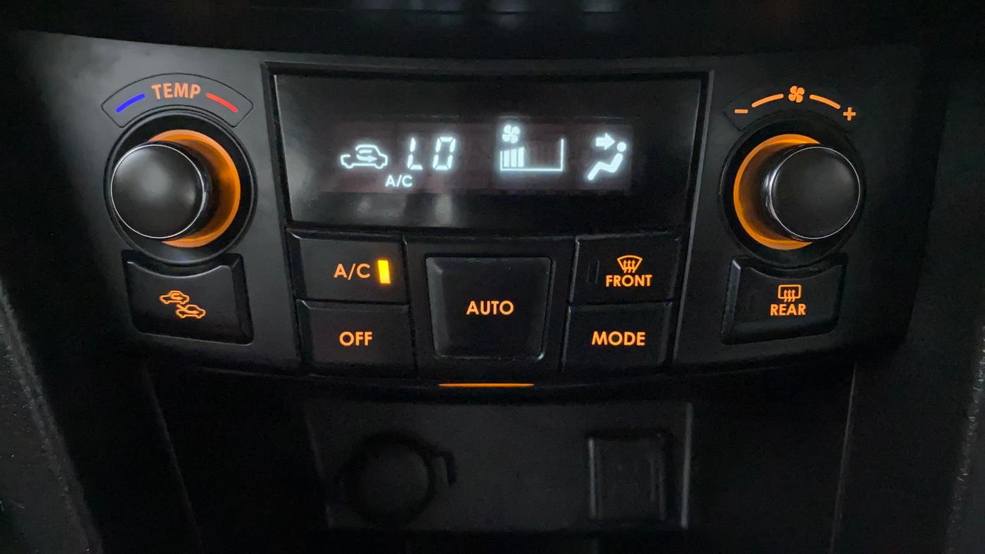 2014 Maruti Swift ZXI, Petrol, Manual, 48,194 km, Automatic Climate Control