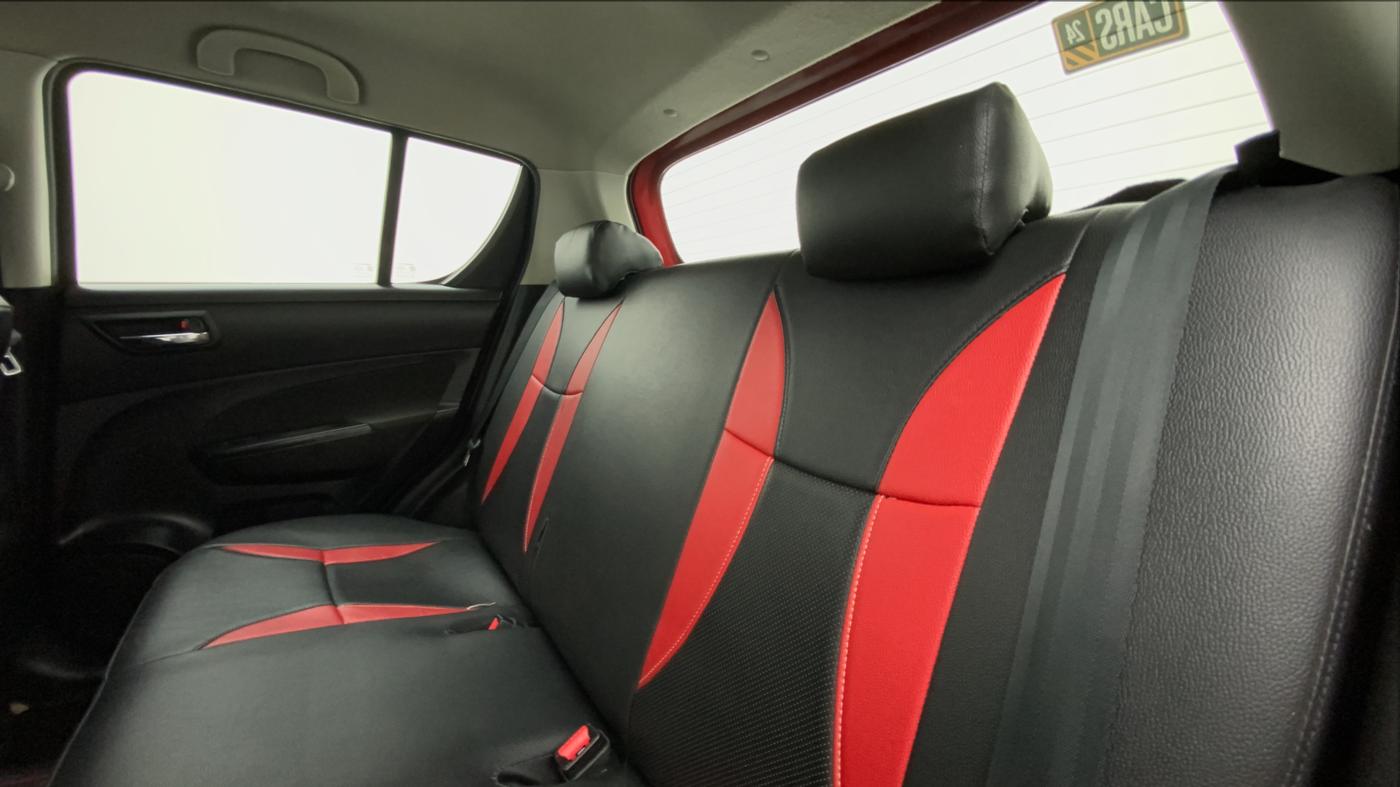 2014 Maruti Swift ZXI, Petrol, Manual, 48,194 km, Right Side Rear Door Cabin