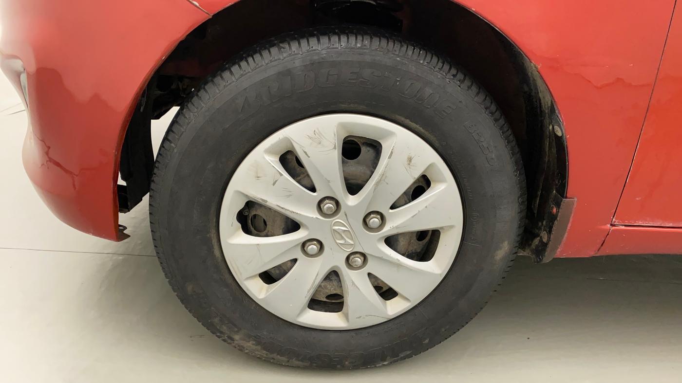 2012 Hyundai i10 MAGNA 1.2, Petrol, Manual, 30,627 km, Left Front Wheel