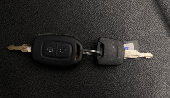 2020 Datsun Redi Go T(O) 1.0, Petrol, Manual, 58,153 km, Key Close Up