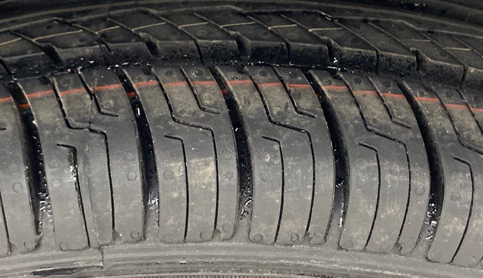 2020 Datsun Redi Go T(O) 1.0, Petrol, Manual, 58,153 km, Right Rear Tyre Tread