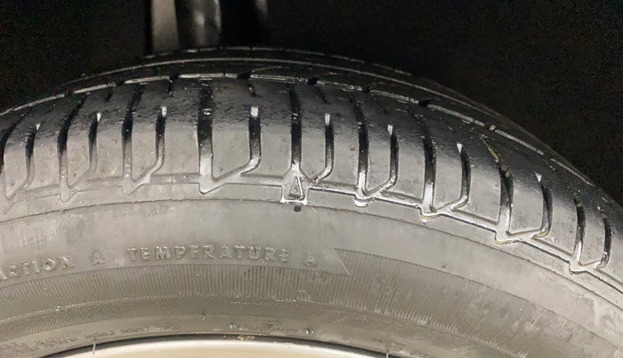 2018 Maruti Baleno ZETA CVT PETROL 1.2, Petrol, Automatic, 24,422 km, Right Rear Tyre Tread