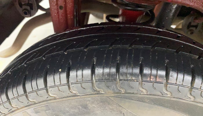 2016 Maruti Alto 800 LXI, Petrol, Manual, 31,539 km, Right Rear Tyre Tread