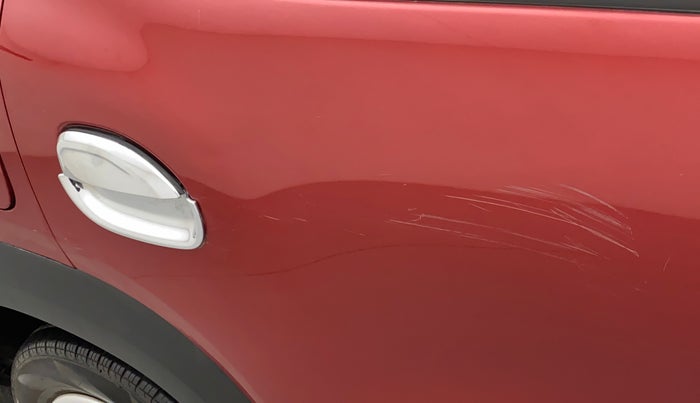 2016 Renault Kwid RXT 0.8 (O), Petrol, Manual, 55,020 km, Right rear door - Slightly dented
