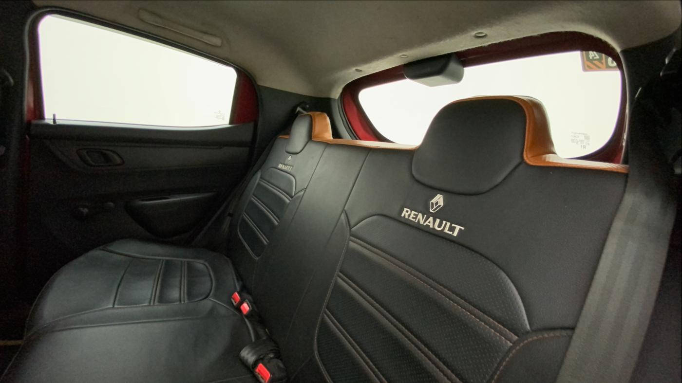 2016 Renault Kwid RXT 0.8 (O), Petrol, Manual, 55,020 km, Right Side Rear Door Cabin