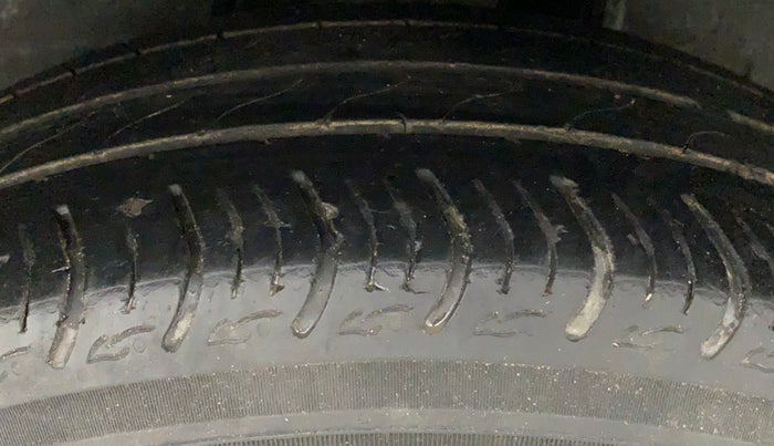 2019 Honda Amaze 1.2L I-VTEC VX CVT, Petrol, Automatic, 53,409 km, Left Rear Tyre Tread