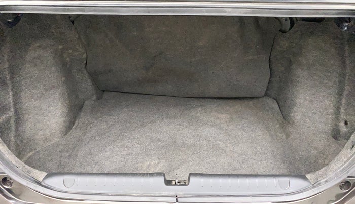 2019 Honda Amaze 1.2L I-VTEC VX CVT, Petrol, Automatic, 53,409 km, Boot Inside