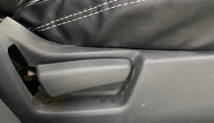 2019 Maruti Alto K10 VXI, Petrol, Manual, 29,120 km, Driver Side Adjustment Panel